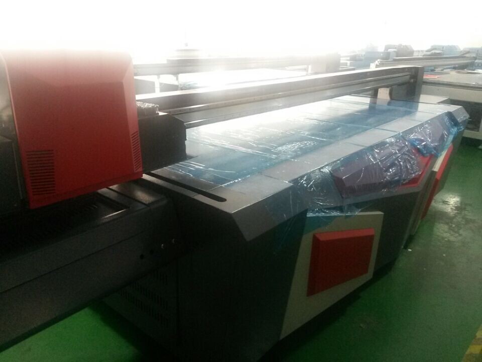 供应用于的abs塑料板材UV平板打印机图片