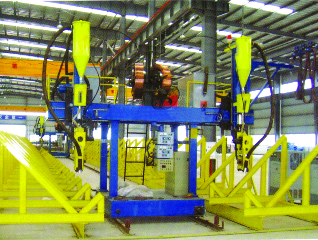 H型钢龙门焊 自动化钢结构设备 二手钢结构设备 机器人钢结构设备 门焊图片