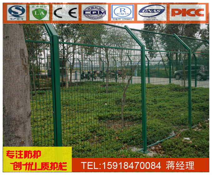 供应用于广州铁路的边框护栏网，轻轨防护网，清远护栏网生产厂家