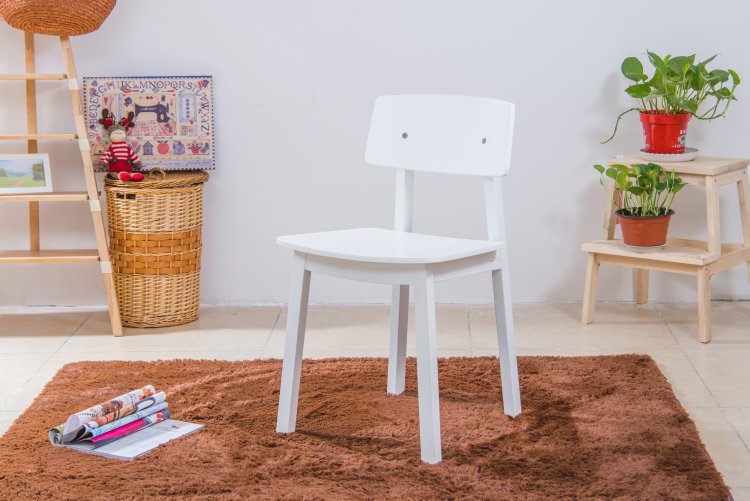 乐怡联源厂家直销、批发供应北欧风格餐椅，简约风格餐椅、坐椅图片