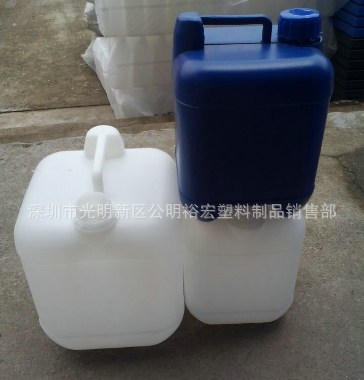 供应东莞大岭山25升化工桶，厂家提供深圳25L塑料桶批发图片