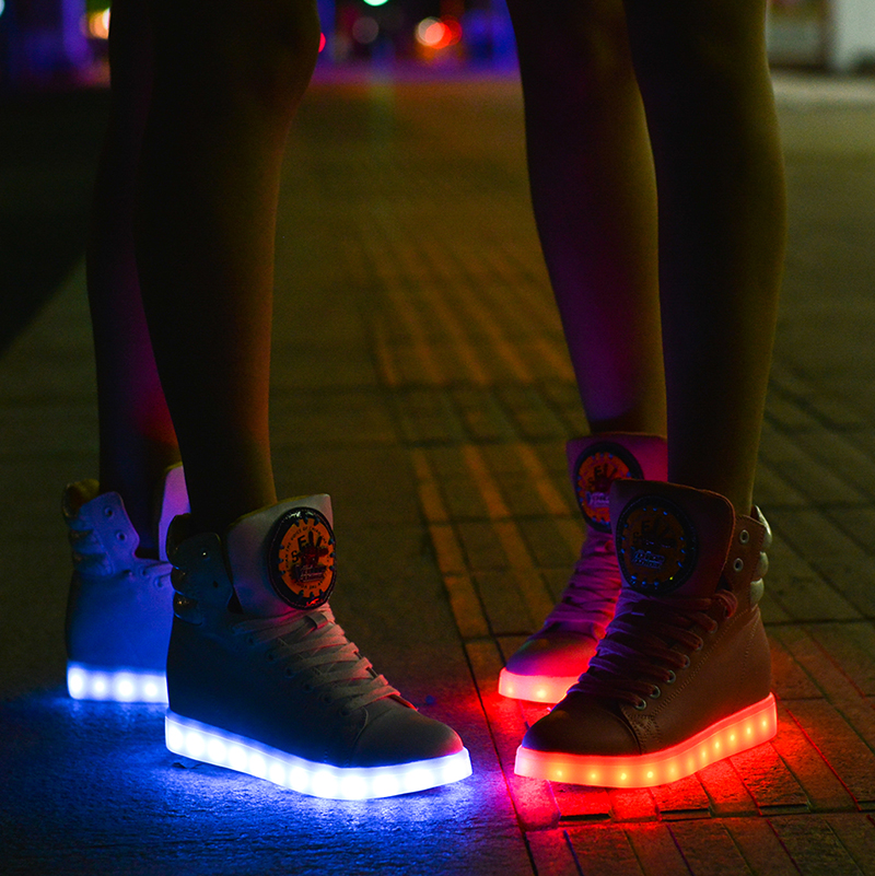供应LED发光鞋usb充电七彩发光鞋