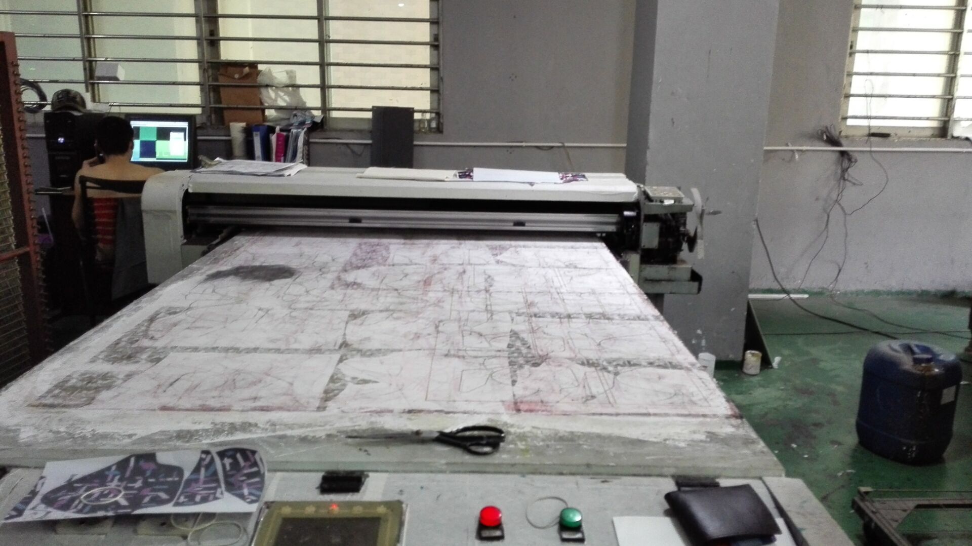 供应 武藤900x真皮数码印花机  真皮印刷机器     真皮喷绘机器