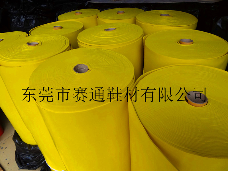 供应用于鞋垫的2MM黄色乳胶发泡海绵环保材质乳胶海绵卷材图片