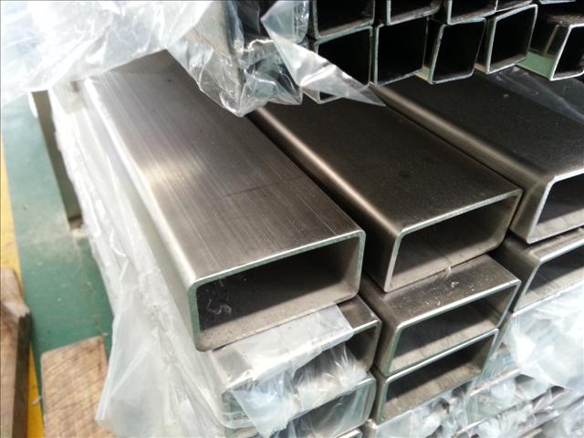 供应不锈钢制品管家具用管方管30*30*1.5图片