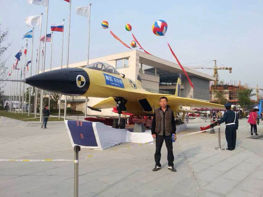 供应现代化展览模型坦克飞机模型制作 上海牛奔坦克飞机模型展览有限公司