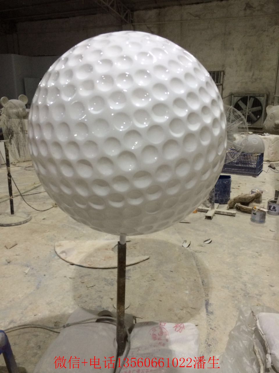 供应佛山市高尔夫球雕塑厂家定制电话，本公司可接受来图来样定做；按客户设计样式要求及尺寸定做。图片