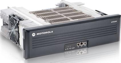 摩托罗拉MTR3000中继台（工业级）100W功率，全球首款，5万小时不间断工作，可靠品质！图片