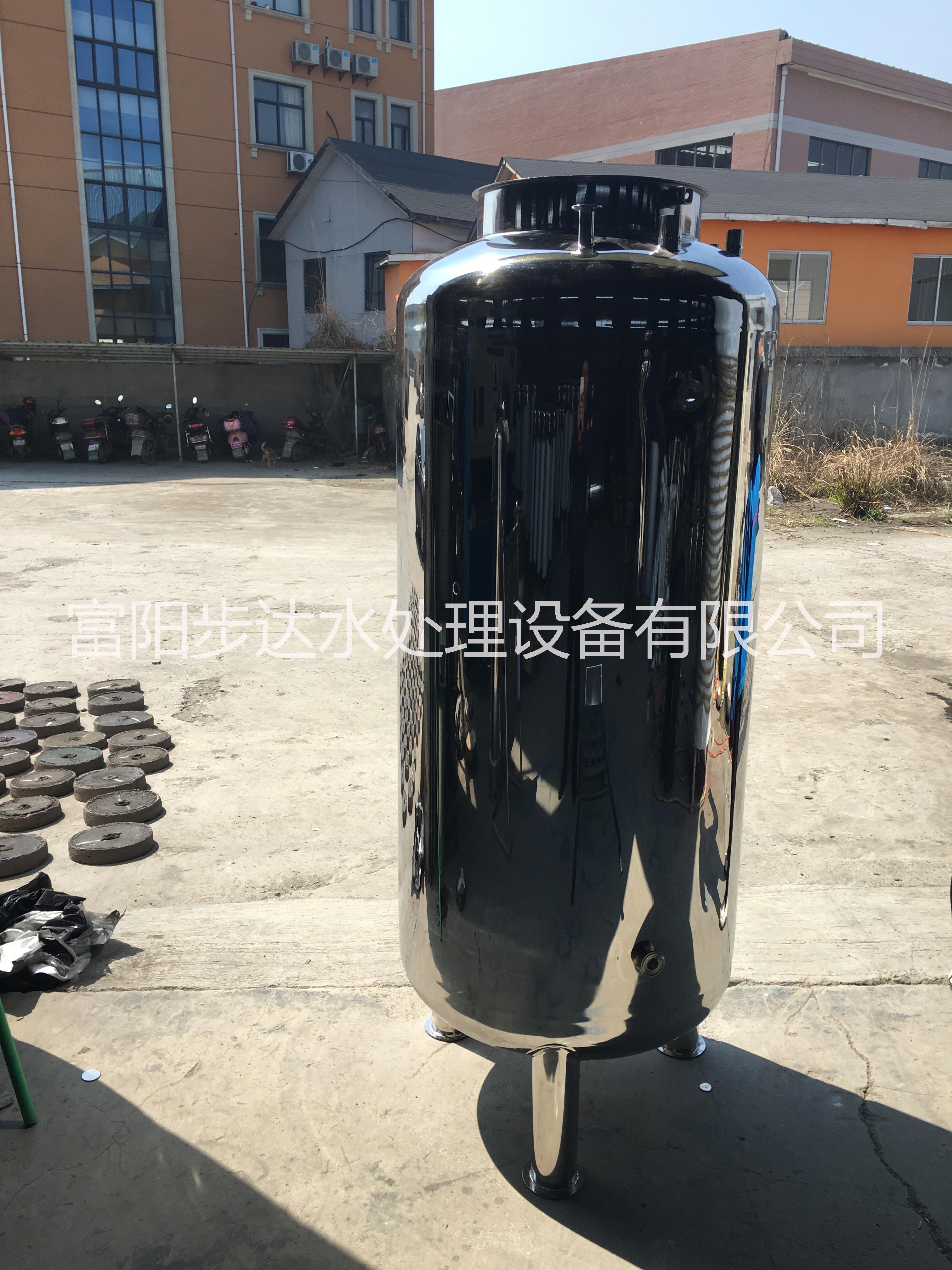 富阳步达供应不锈钢无菌水箱 纯水箱 保温水箱 用于中间储水设备 0.5T-30T可选用