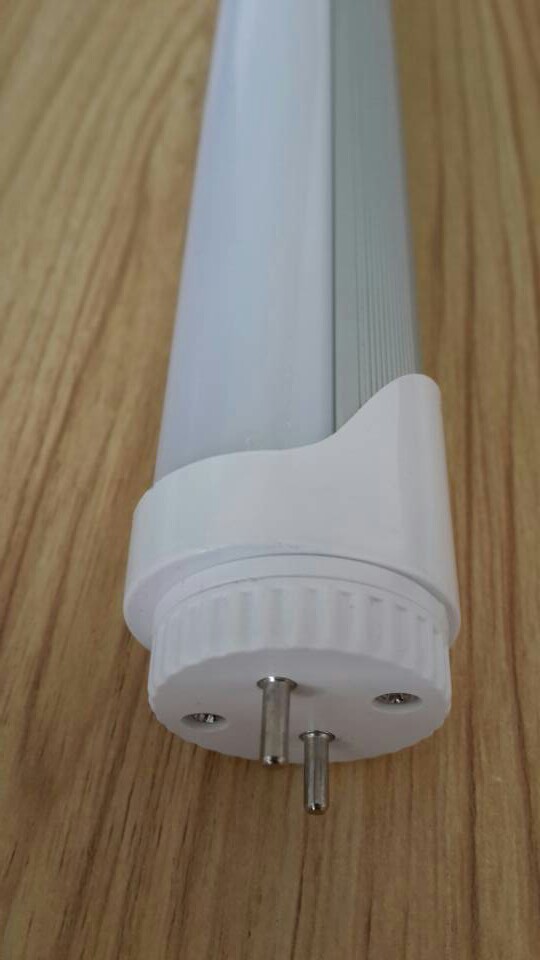 供应用于车库照明的LED感应灯管，雷达感应灯管  深圳LED微波感应灯管 红外感应LED灯管
