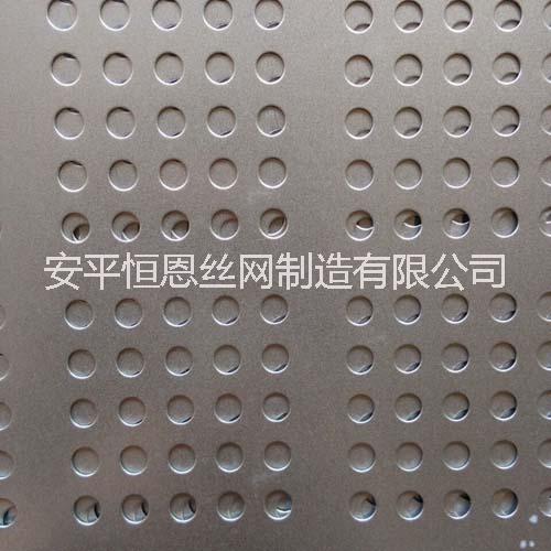 供应新型建筑金属安全网#爬架防护网片#北京爬架防护网厂家
