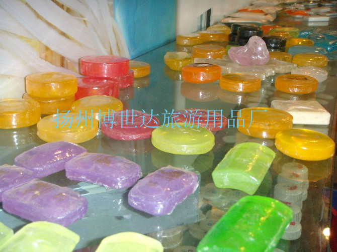 供应透明皂有色皂圆形皂花型香皂图片