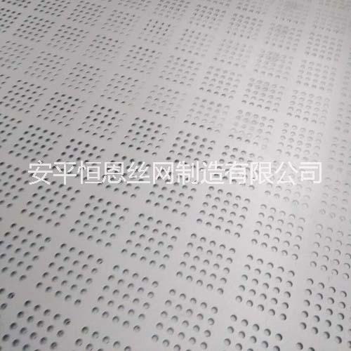 供应新型建筑金属安全网#爬架防护网片#北京爬架防护网厂家
