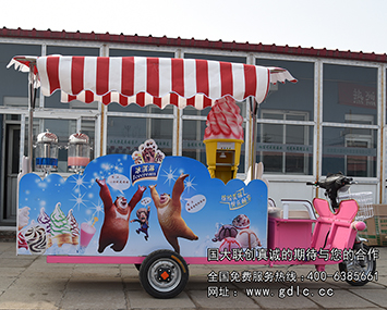 供应用于冰淇淋制作的冰淇淋车—多功能美食小吃车图片