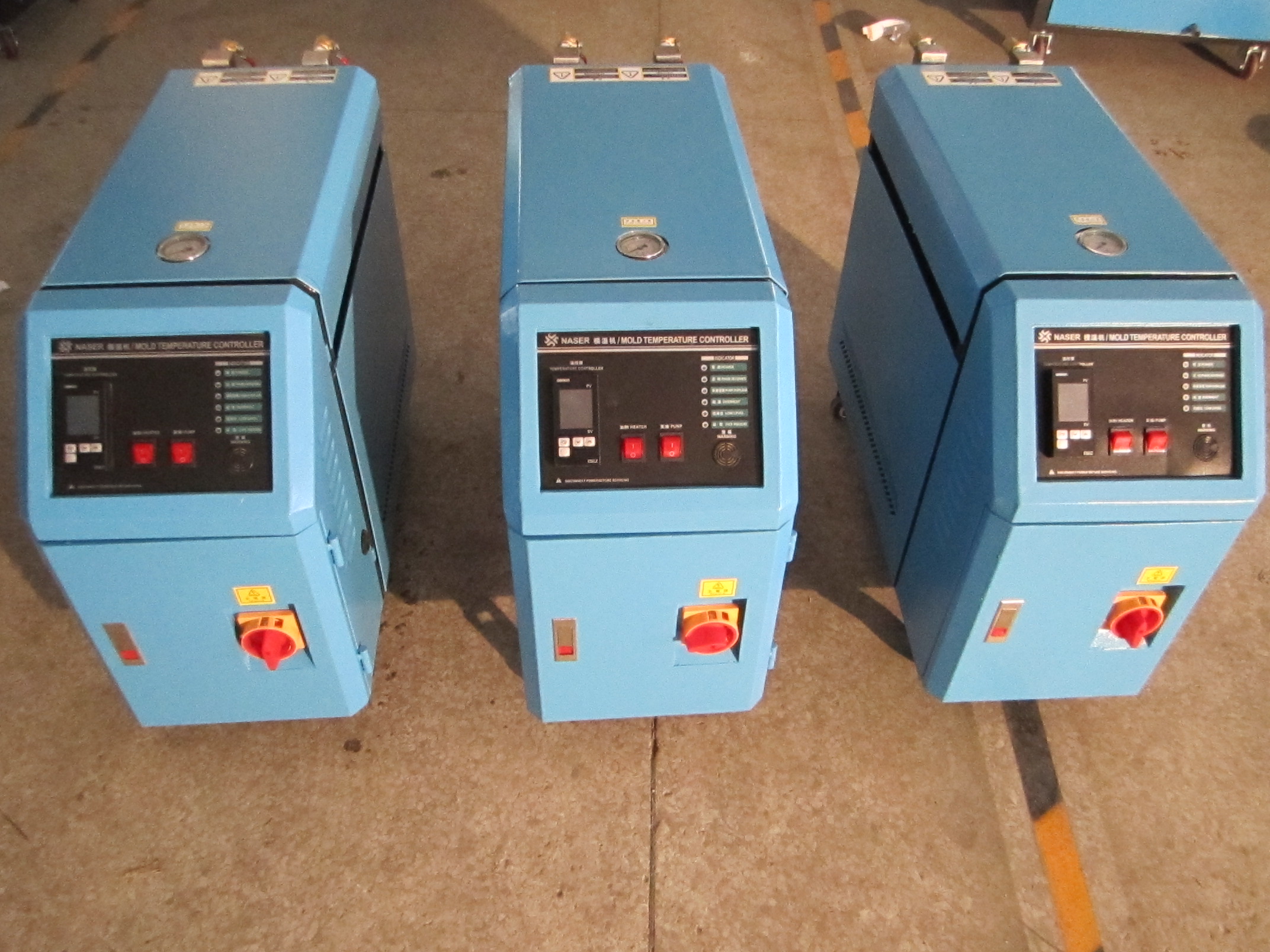 供应运水式恒温机，12L恒温机，南京运水式模温机
