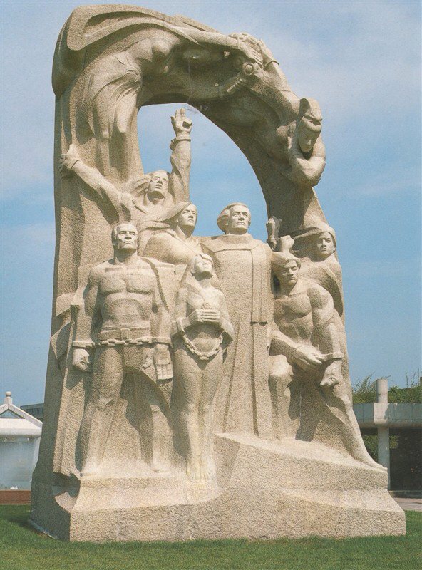 保定市大型广场石雕人物纪念革命烈士浮雕厂家