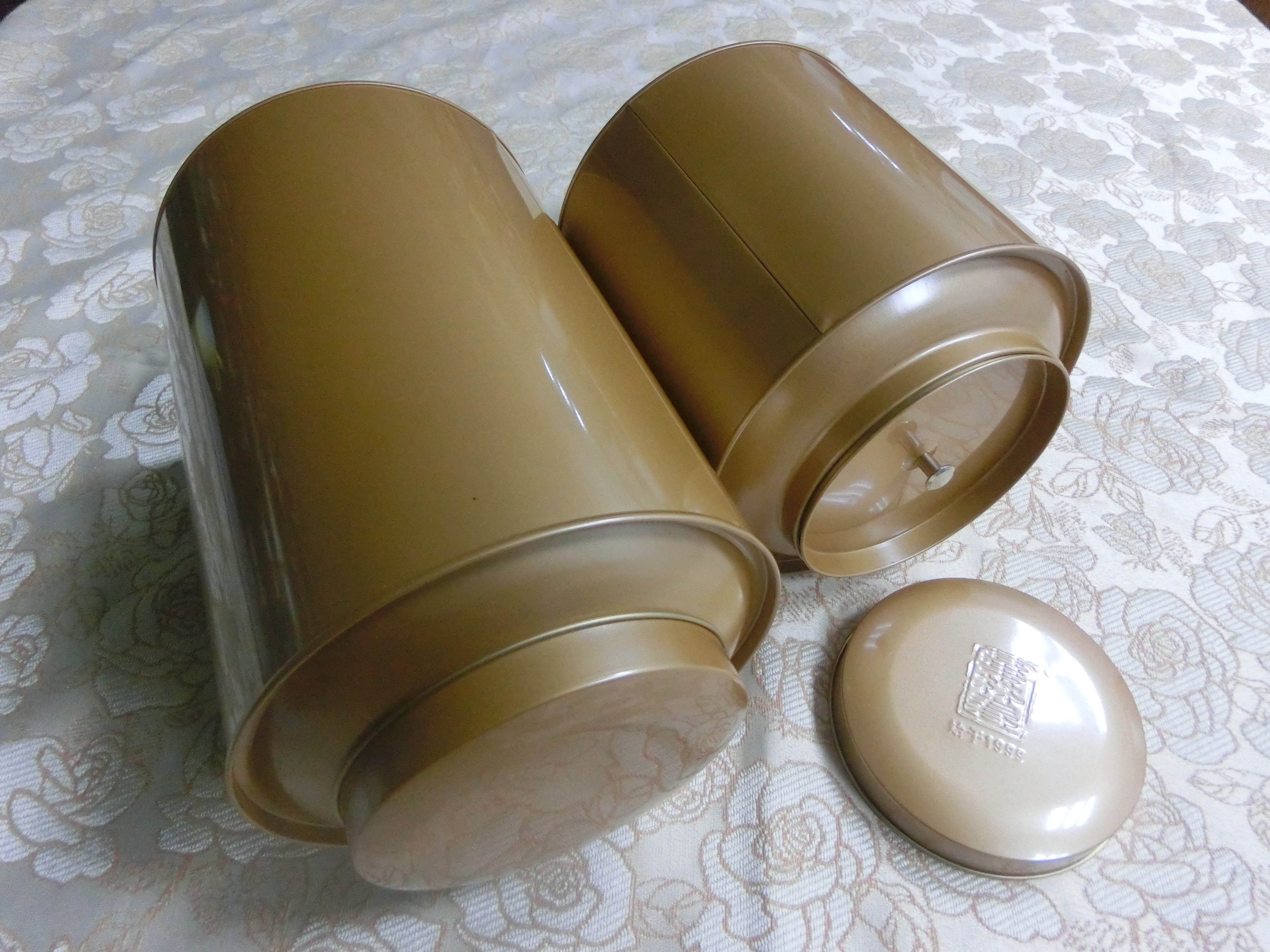 供应用于茶叶保健包装的苦荞茶荞麦缩口罐，保健品铁盒