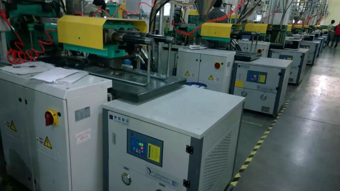 供应南京厂家直销冷水机，环保冷水机热线