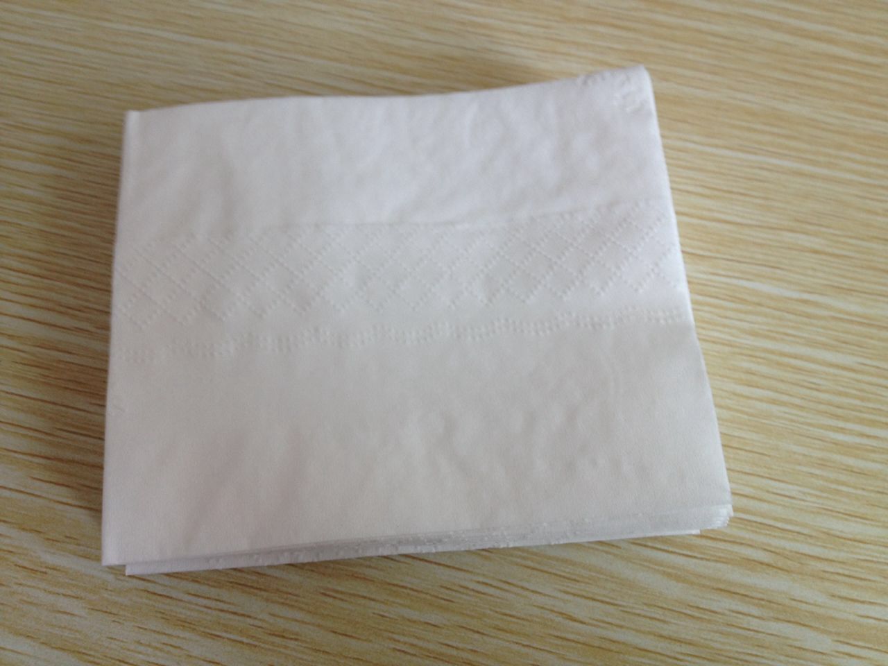 印标方巾 面巾纸 钱夹纸 湿巾厂家供应印标方巾 面巾纸 钱夹纸 湿巾