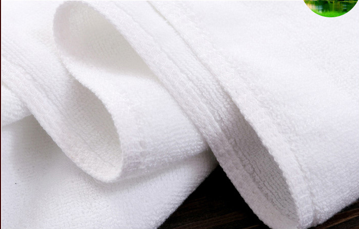 供应酒店专用白色毛巾浴巾 面巾 地巾 全棉白色纱支双股线 500g大浴巾