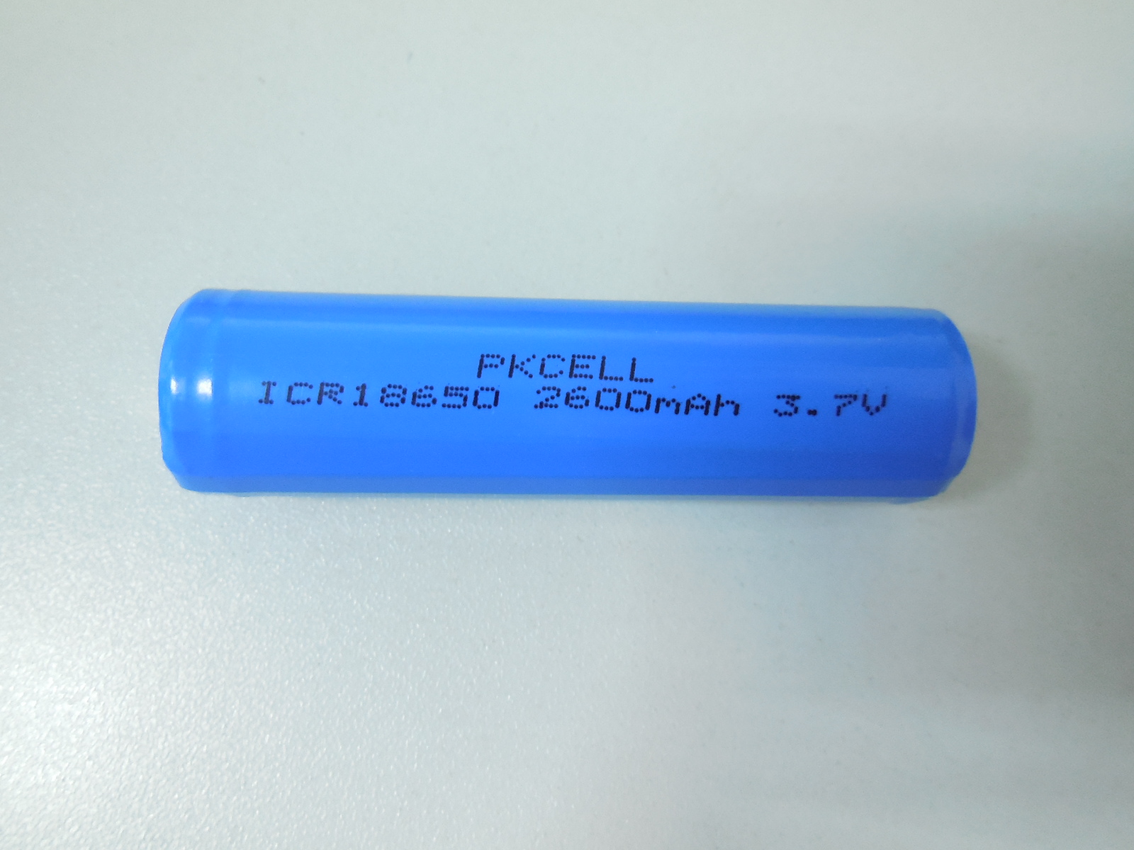 供应优质18650锂电池2600mah3.7V手电筒灯具电池可定制高电压高容量加保护板电池组图片