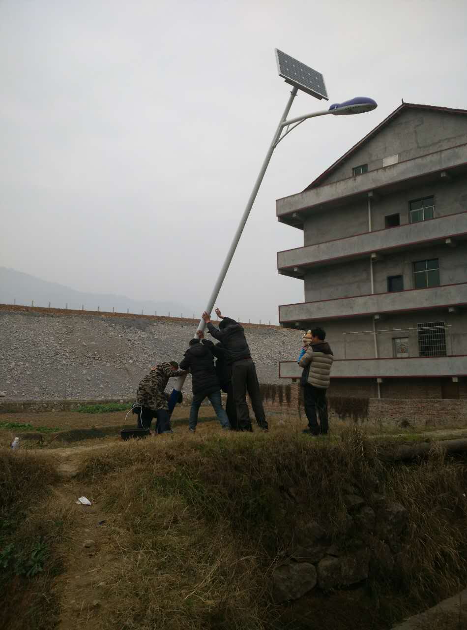 供应湖南邵阳太阳能路灯安装，邵阳太阳能价格，邵阳农村路灯报价，邵阳太阳能路灯供应商 湖南农村太阳能路灯 新农村太阳能路灯