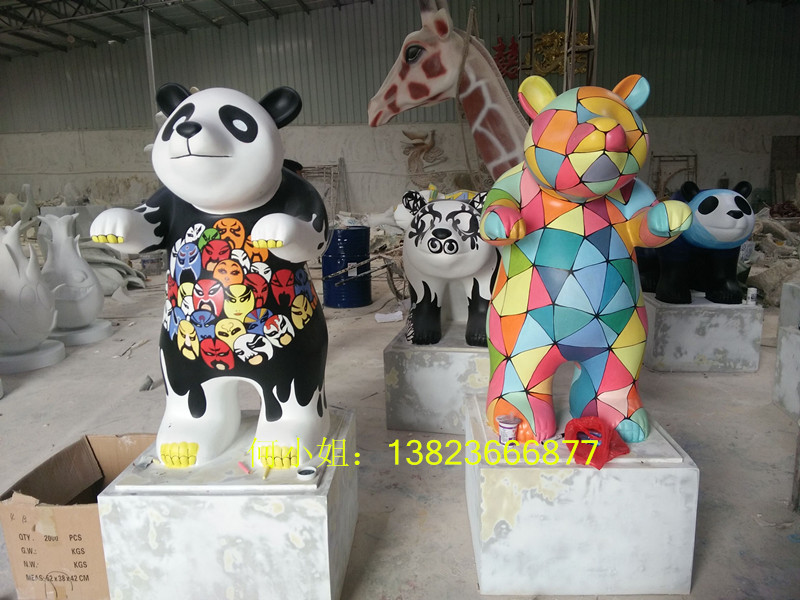供应用于碧桂园展览的玻璃钢彩绘熊猫造型雕塑 玻璃钢动物雕塑