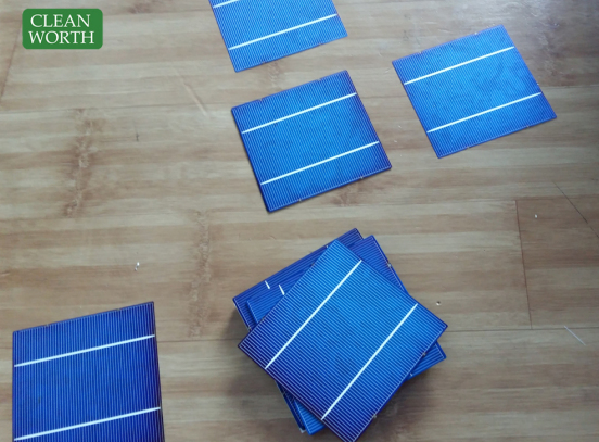 供应用于太阳能发电的广东多晶太阳能电池板批发太阳能硅片图片