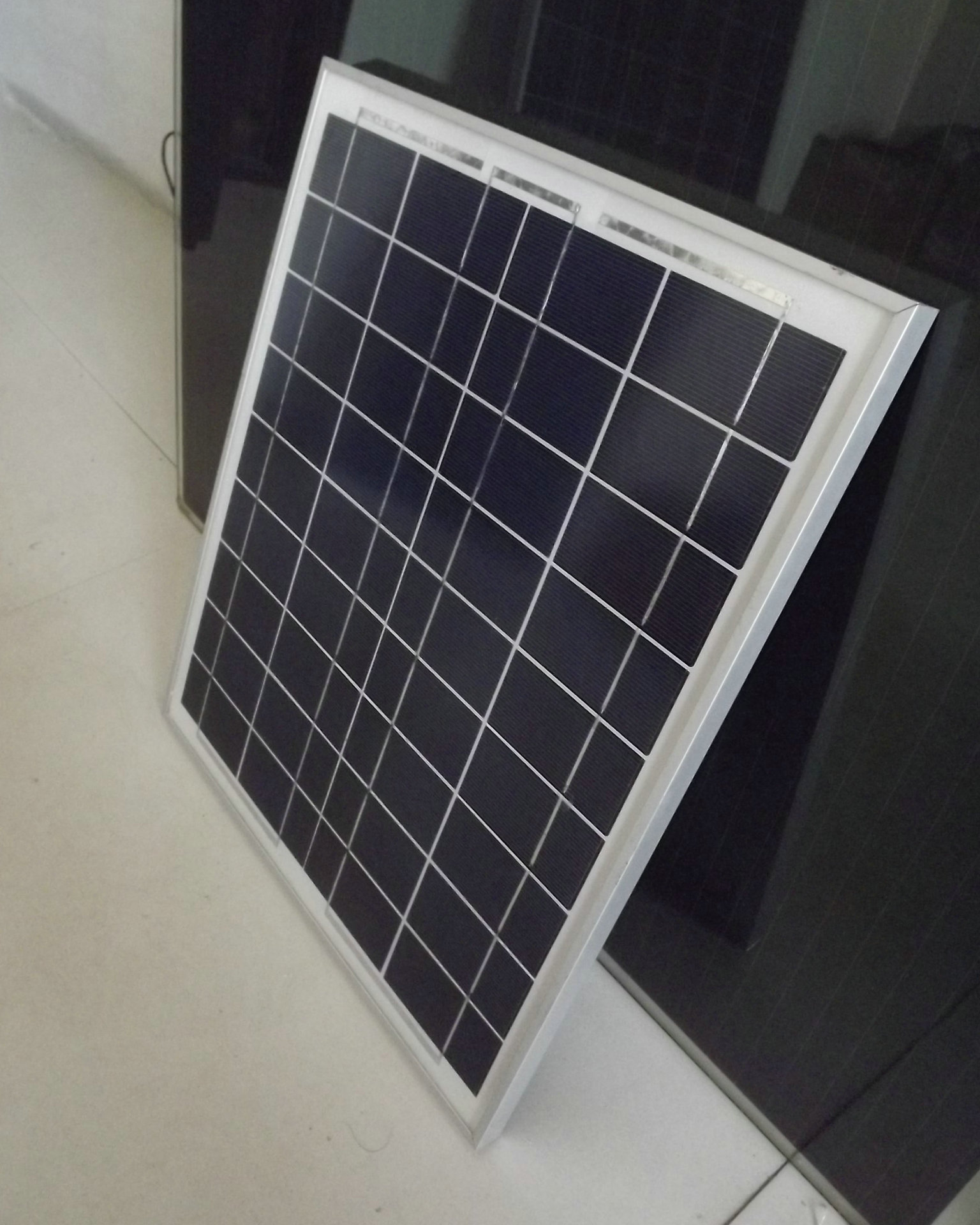 供应用于太阳能发电的供应优质20W多晶太阳能电池板包