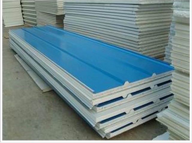 供应用于钢构屋面材料的广东广州铝合金压型瓦琉璃瓦夹芯板图片