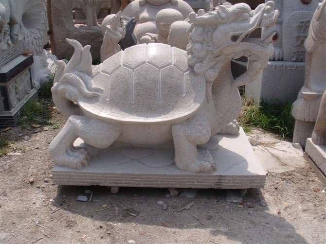 青石龙龟雕刻元宝龙龟园林景观小品批发