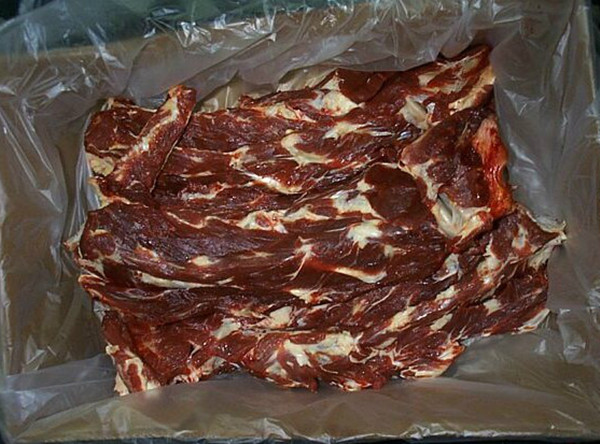 供应用于食用的江西冷冻食品批发猪肉猪排猪心猪肚图片