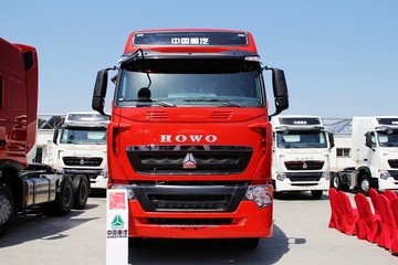 供应中国重汽 豪沃-T7H重卡 6x4 牵引车 ZZ4257V324HD1B图片