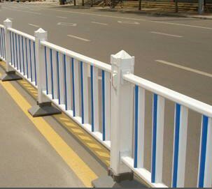 厂家直销优质锌钢道路护栏 塑钢道路护栏