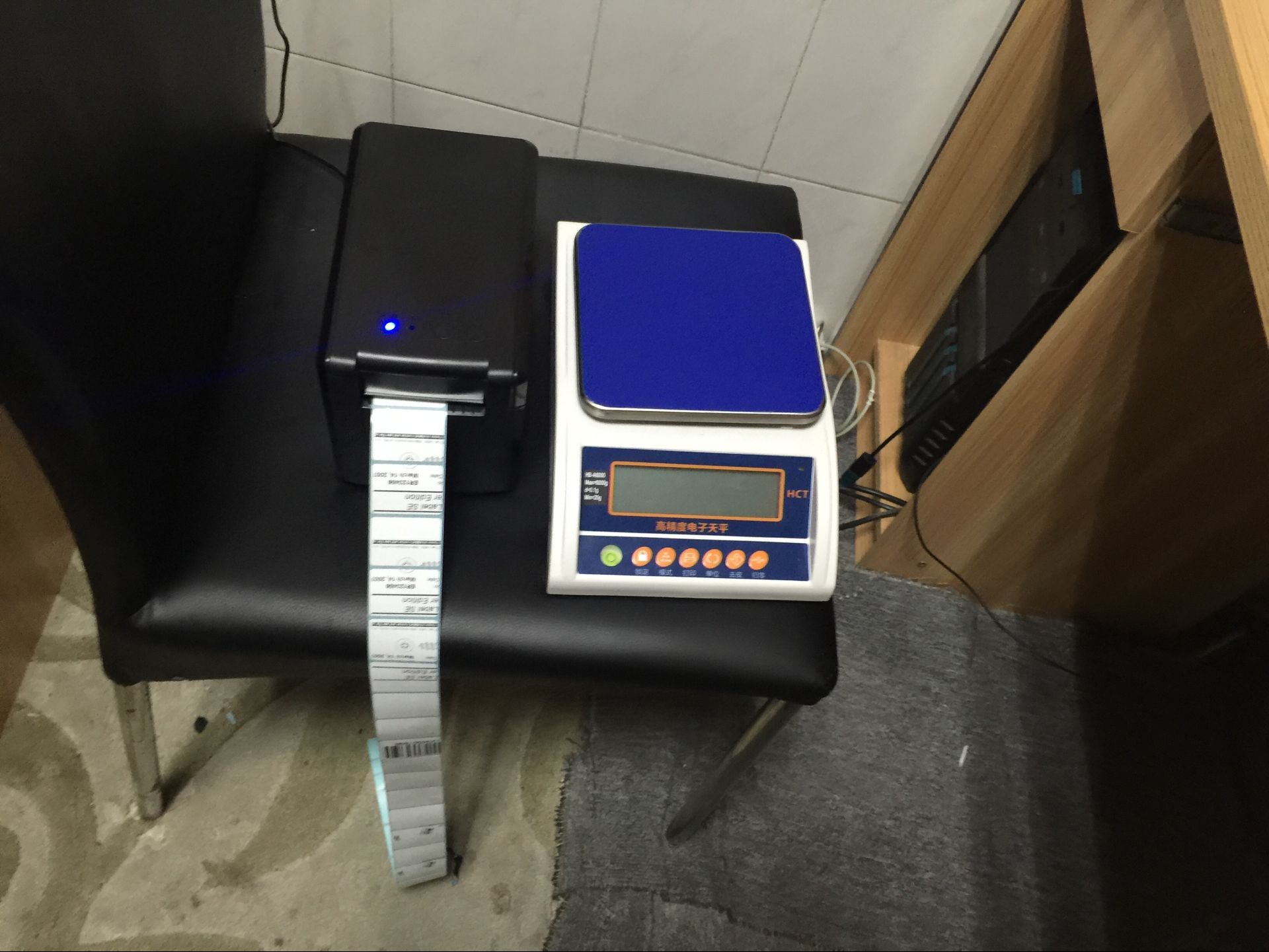 出口电子秤 港斤 台斤 英磅 磅 市斤 公斤 英文版电子磅 OZ 克拉 标签秤