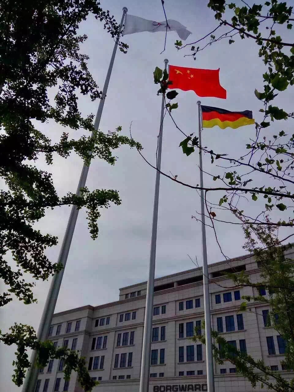 北京红门旗杆厂家 红门电动旗杆 不锈钢旗杆 刀旗