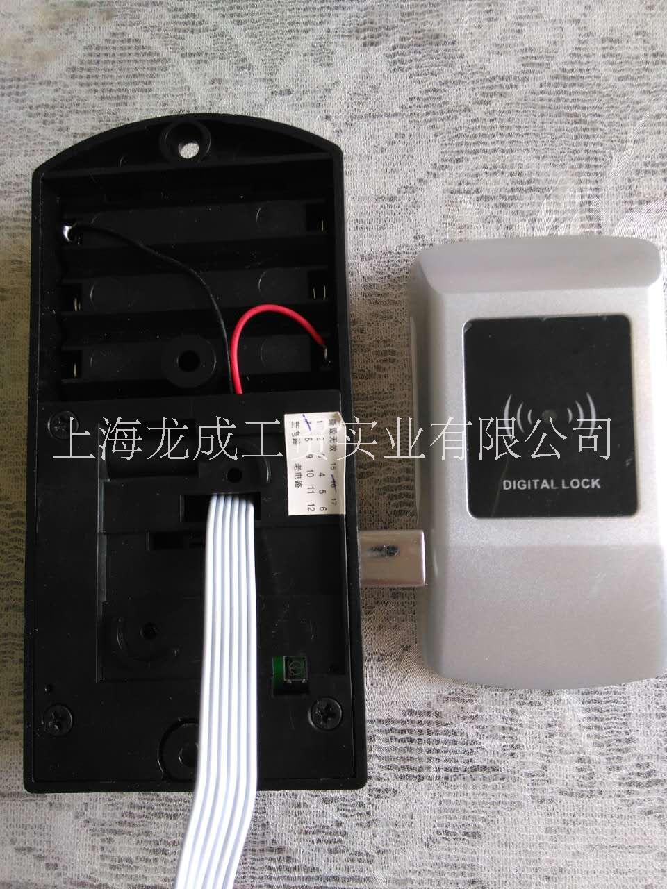 上海钮扣手牌专卖批发--ebd上海锁具配件厂家，上海锁具配件