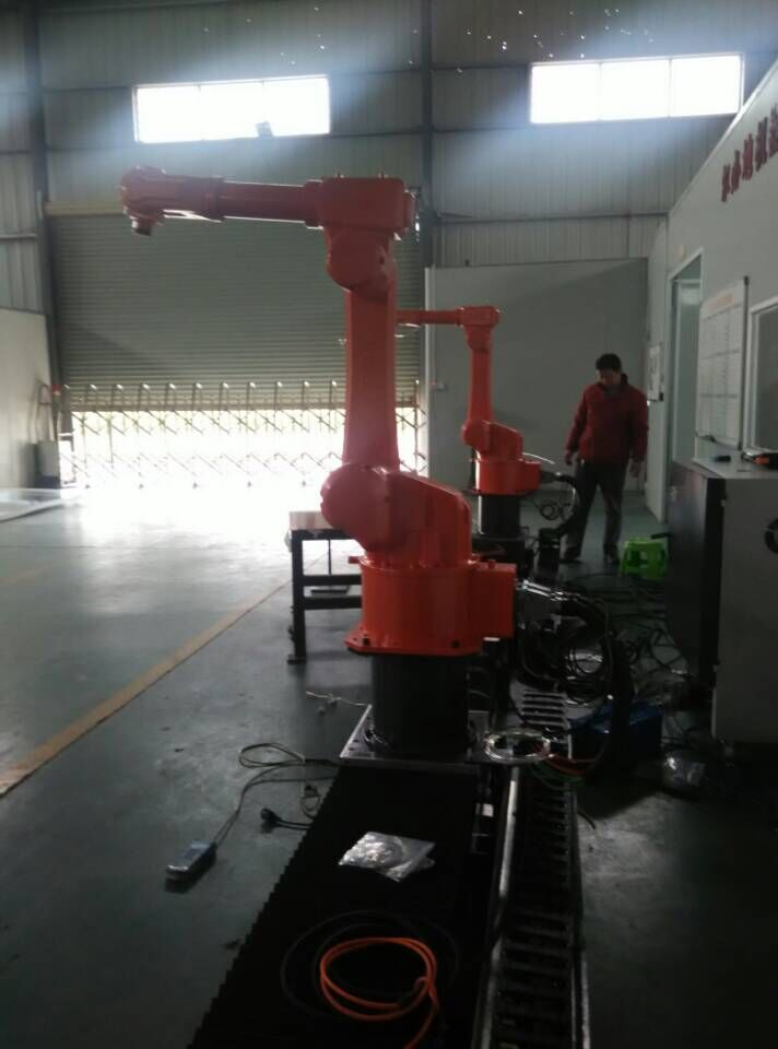 广东深圳喷涂机器人，佛山喷涂机械手， 东莞六轴喷涂机器人厂家