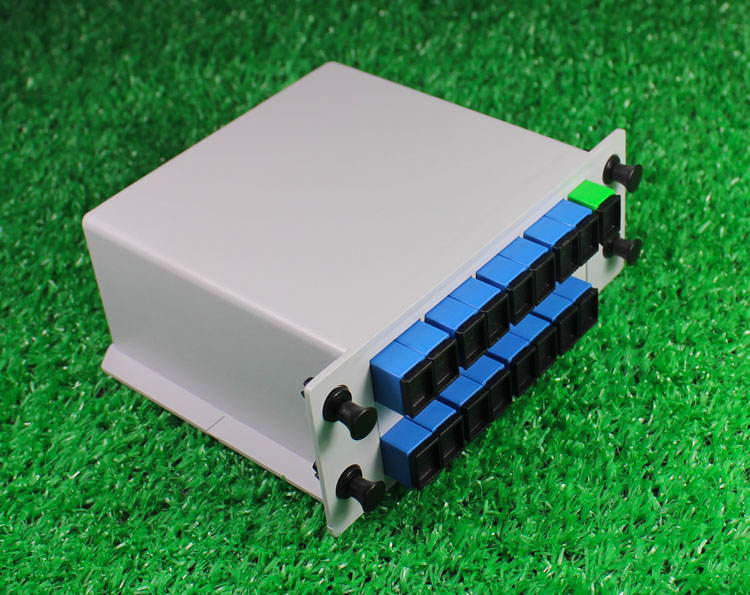盒式 1分8 插片式1分16 机架式1分32光纤分路器 光纤分光器 分路器，分光器。