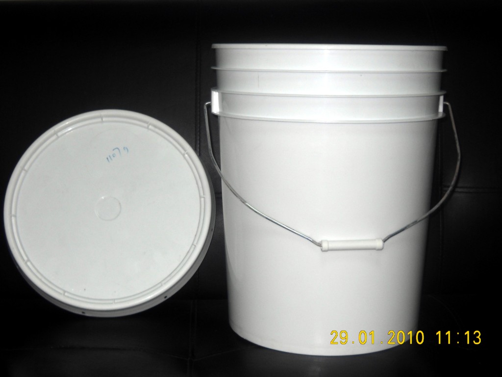 1-20升塑料桶供应商20L美式塑料桶生产厂家图片