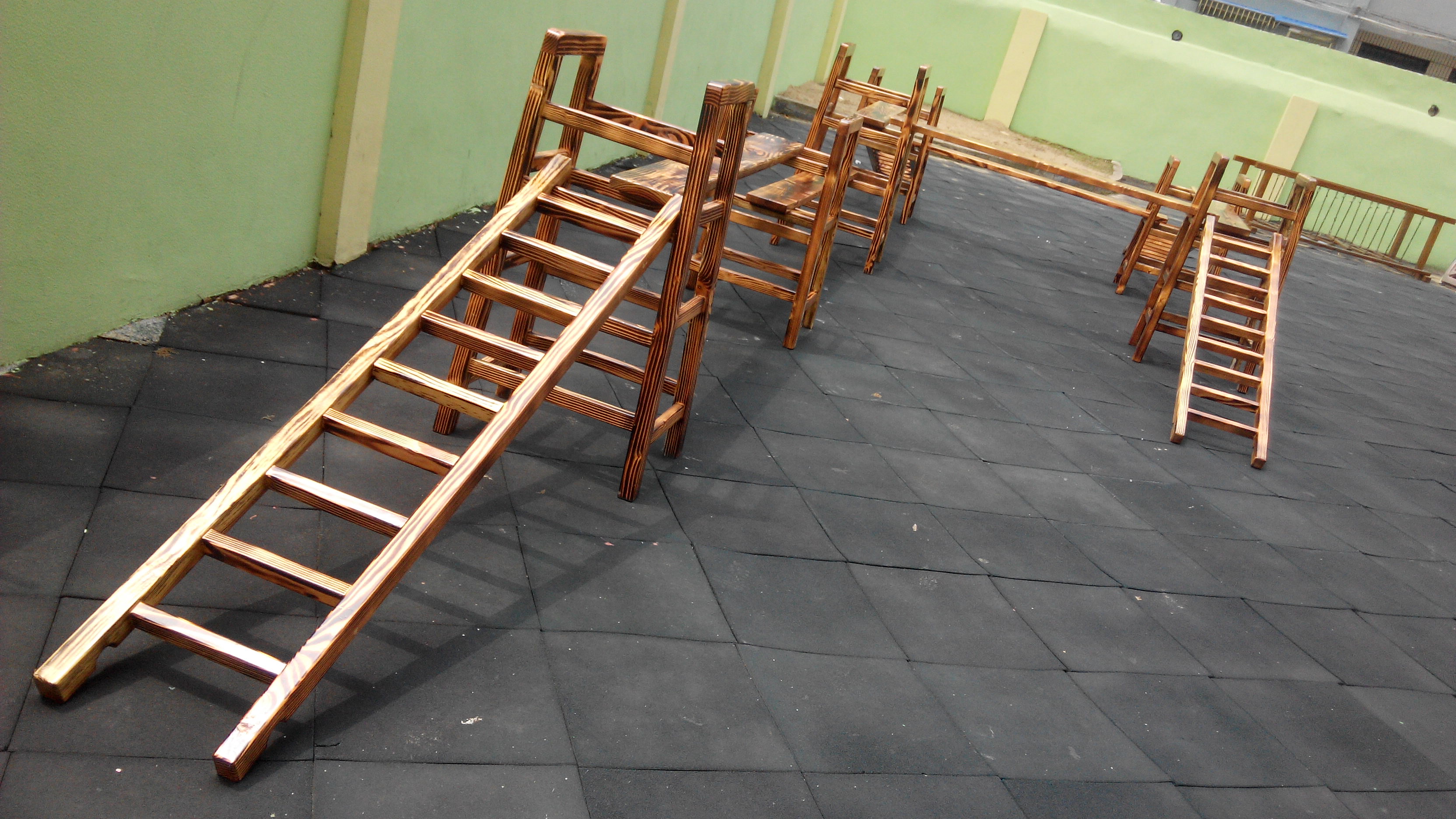 幼儿园户外碳化积木 幼儿园积木玩具 幼儿园用床