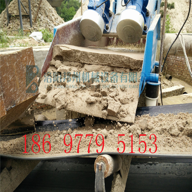 厂家供应矿用脱水筛、脱水震动筛、专业煤泥脱水筛选设备、直线振动脱水筛