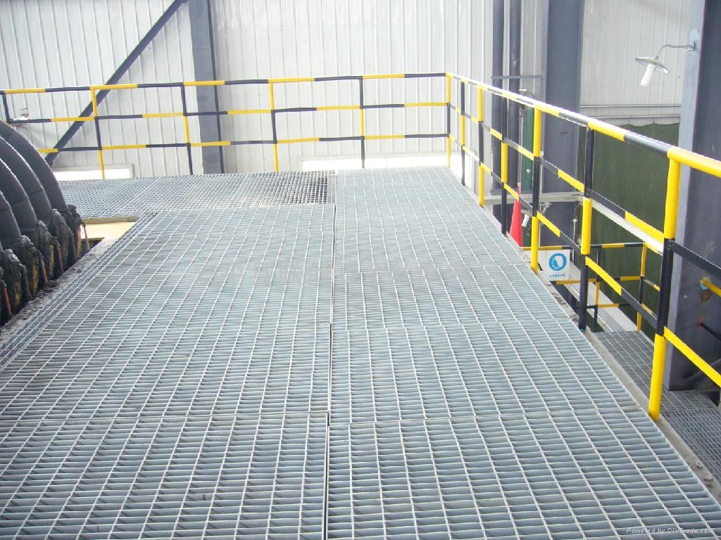 安平昊腾供应热镀锌钢格板地沟盖板 平台踏板可定做