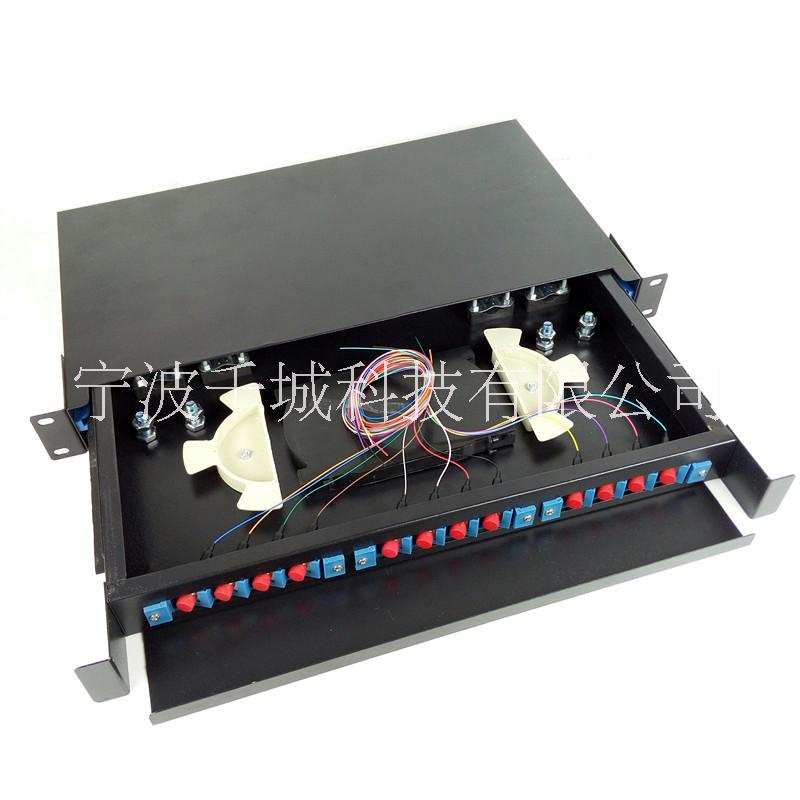 终端盒8口SC/FC/ST单模满配光纤终端盒光缆尾纤熔接盒