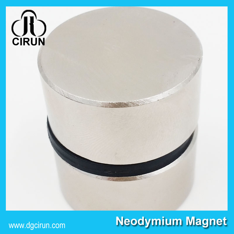 厂家定制N50圆形强力磁铁,磁性能高图片