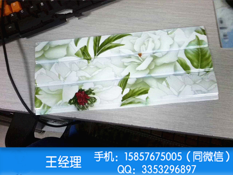供应浙江台州耐高温墨水亚克力打印机厂家UV印刷机销售价格图片