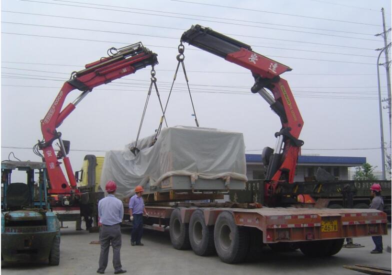 武汉专业设备吊装公司 武汉设备吊装安装 汉口设备搬迁搬厂公司