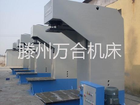 100t单柱液压机  100吨单柱液压机  单柱校直液压机  专业厂家供应 滕州万合