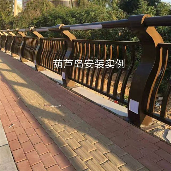 【20年免维护】不锈钢复合管护栏公路桥梁景观护栏厂家直销图片