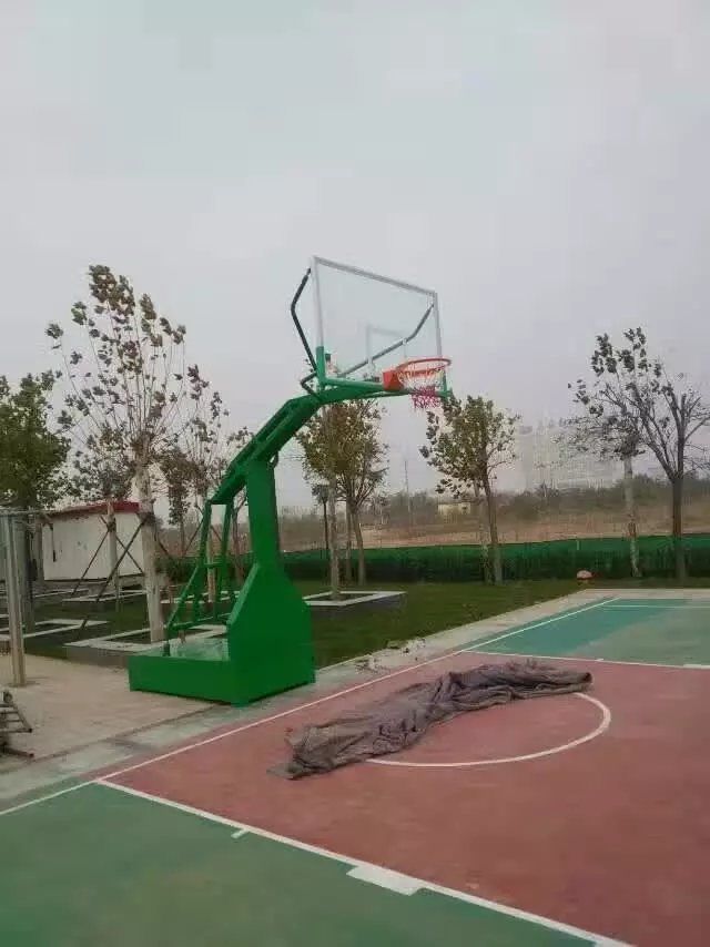 LX-002B仿液压篮球架 篮球架批发厂家 广东篮球架